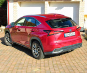 Lexus NX 300 Hybrid 2.5 114 kw 4x4