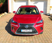 Lexus NX 300 Hybrid 2.5 114 kw 4x4