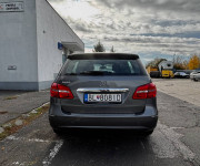 Mercedes-Benz B trieda 180 A/T