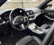 BMW Rad 3 Touring 330i xDrive A/T