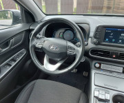 Hyundai Kona Electric 100
