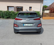 Hyundai Kona Electric 100