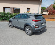 Hyundai Kona Electric 100