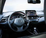 Toyota C-HR Hybrid GR Sport e‑CVT SR vozidlo