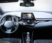 Toyota C-HR Hybrid GR Sport e‑CVT SR vozidlo
