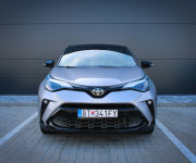 Toyota C-HR Hybrid GR Sport e‑CVT SR vozidlo