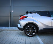 Toyota C-HR Hybrid GR Sport e‑CVT SR vozidlo