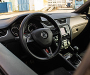 Škoda Octavia Combi 2.0 TDI DPF RS