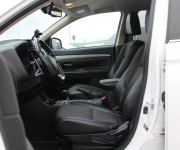 Mitsubishi Outlander 2.2 DI-D Instyle A/T