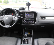 Mitsubishi Outlander 2.2 DI-D Instyle A/T
