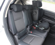 Mitsubishi Outlander 2.2 DI-D Instyle A/T