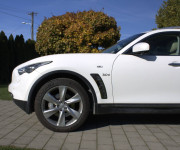 Infiniti QX70 3.0D Premium 175kw AT7