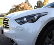 Infiniti QX70 3.0D Premium 175kw AT7