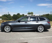 BMW Rad 3 Touring 318d mHEV A/T