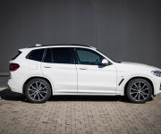 BMW X3 xDrive 20d Msport, Panoráma, HUD, Keylles-go, ambient, El ťažné, po servise