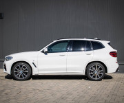 BMW X3 xDrive 20d Msport, Panoráma, HUD, Keylles-go, ambient, El ťažné, po servise