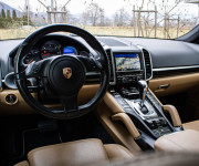 Porsche Cayenne Diesel Platinum Edition, Slovenské, Panoráma, Odvetrávanie, Vzduch, DPH