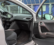 Peugeot 2008 1.2 PureTech 130 S&S Allure, 96kW, M6, 5d.