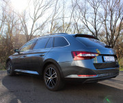 Škoda Superb Combi 2.0 TDI Style DSG