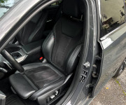 BMW Rad 3 330i xDrive A/T