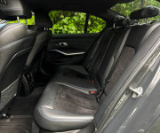 BMW Rad 3 330i xDrive A/T