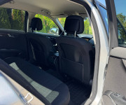 Mercedes-Benz C trieda Sedan 180 K Elegance
