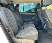 Volkswagen Touran R-Line 2.0 TDI