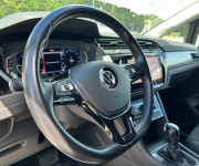 Volkswagen Touran R-Line 2.0 TDI