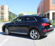 Audi Q5 40 2.0 TDI Basis quattro S tronic