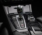 BMW Rad 5 530d xDrive Comfortné sedadlá, Soft-close, Šíber, Adaptívny tempomat, pekný stav