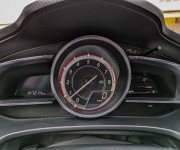 Mazda 3 2.0 Skyactiv -G120 Revolution