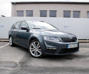 Škoda Octavia Combi 2.0 TDI DPF RS