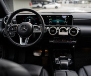 Mercedes-Benz CLA180 Shooting Brake