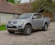 Mitsubishi L 200 L200 2.5 DI-D Double Cab Intense+