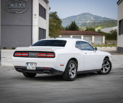 Dodge Challenger 3.6 SXT, výfukové klapky na diaľkové ovládanie