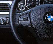 BMW Rad 3 320d xDrive Advantage