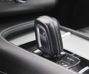 Volvo XC90 2.0 B5 Drive-E R-Design AWD A/T