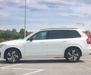 Volvo XC90 2.0 B5 Drive-E R-Design AWD A/T
