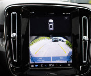 Volvo XC40 P8 Recharge R-Design, Pano, 360°kamera, Harman kardon, El. ťažné, DPH