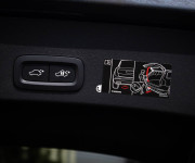 Volvo XC40 P8 Recharge R-Design, Pano, 360°kamera, Harman kardon, El. ťažné, DPH