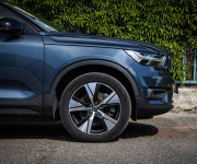 Volvo XC40 P8 Recharge R-Design, Pano, 360°kamera, Harman kardon, El. ťažné, DPH