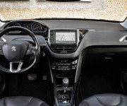 Peugeot 2008 1.2 PureTech 110 S&S Allure A/T