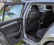 Škoda Superb combi 2.0 TDI 110kW, A6, 5d