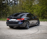 BMW 640d GT xDrive Msport, Pano, HUD, Vzduch, Soft-close, Harman, plná história, super stav