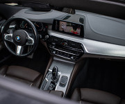 BMW 640d GT xDrive Msport, Pano, HUD, Vzduch, Soft-close, Harman, plná história, super stav