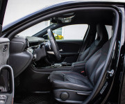 Mercedes-Benz A trieda 250 e AMG v záruke, MBUX, 1. Majiteľ, Slovenské, Garážované, DPH