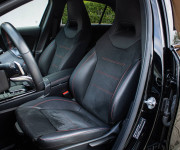 Mercedes-Benz A trieda 250 e AMG v záruke, MBUX, 1. Majiteľ, Slovenské, Garážované, DPH