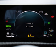 Mercedes-Benz A trieda 250 e AMG v záruke, MBUX, 1. Majiteľ, Slovenské, Garážované, DPH