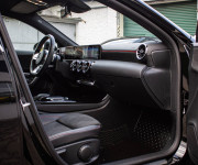 Mercedes-Benz A trieda 250 e AMG v záruke, MBUX, 1. Majiteľ, Slovenské, Garážované, DPH