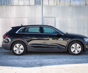 Audi E-tron 55 quattro Basis